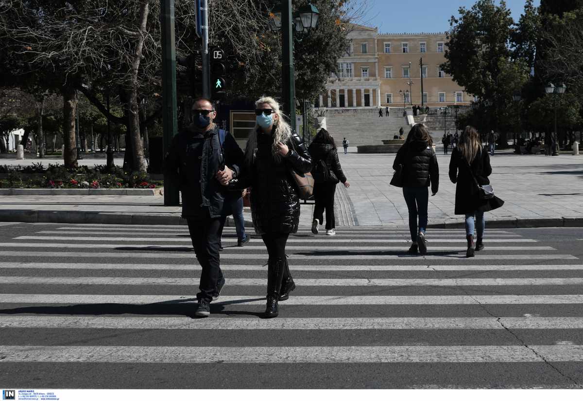 Lockdown: Όλη η Ελλάδα στο «κόκκινο» – Ποιες περιοχές μπαίνουν σε «βαθύ κόκκινο»