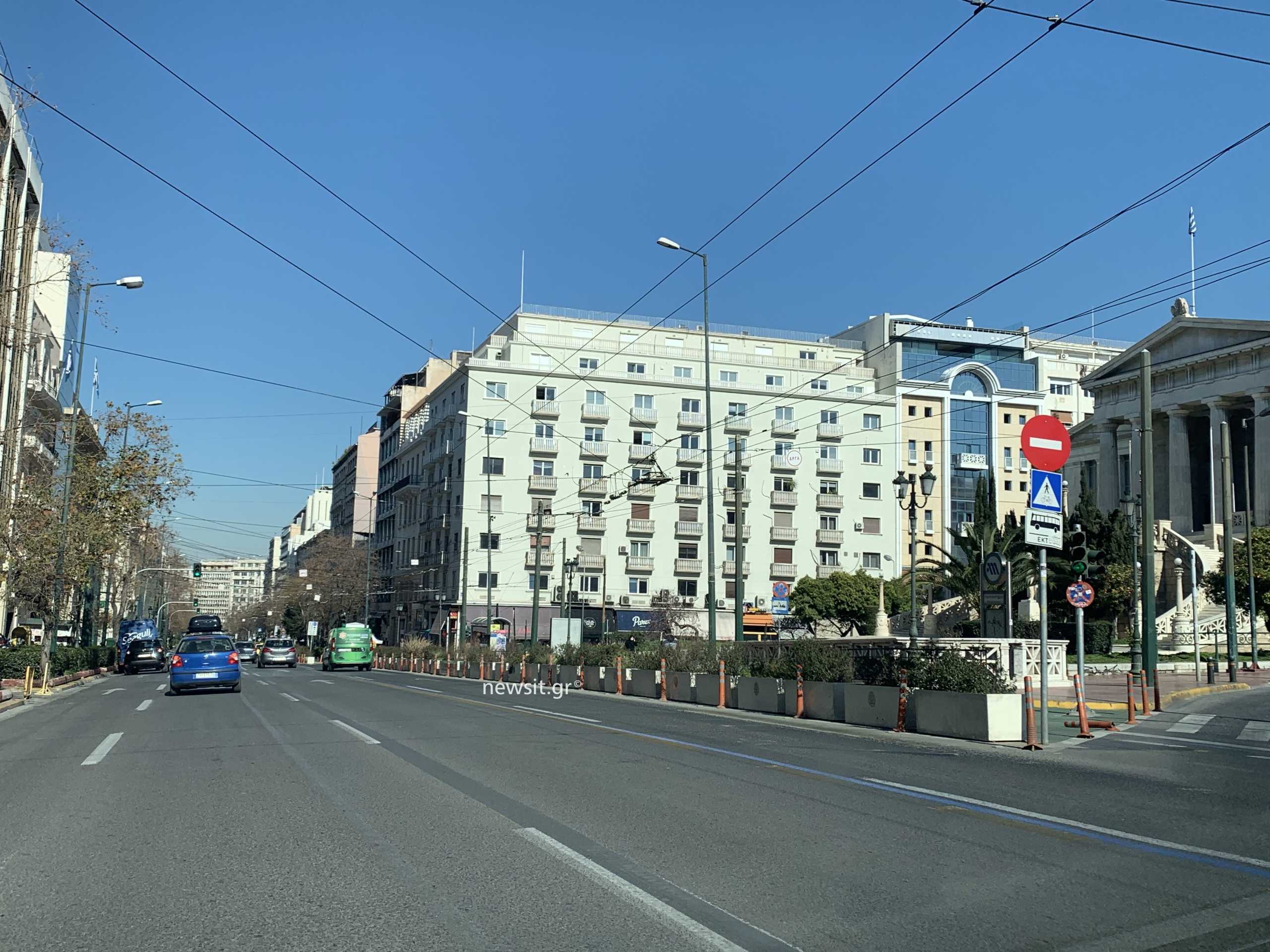 Lockdown – Αττική: Άδειοι οι δρόμοι, που πήγαν όλοι; (pics)