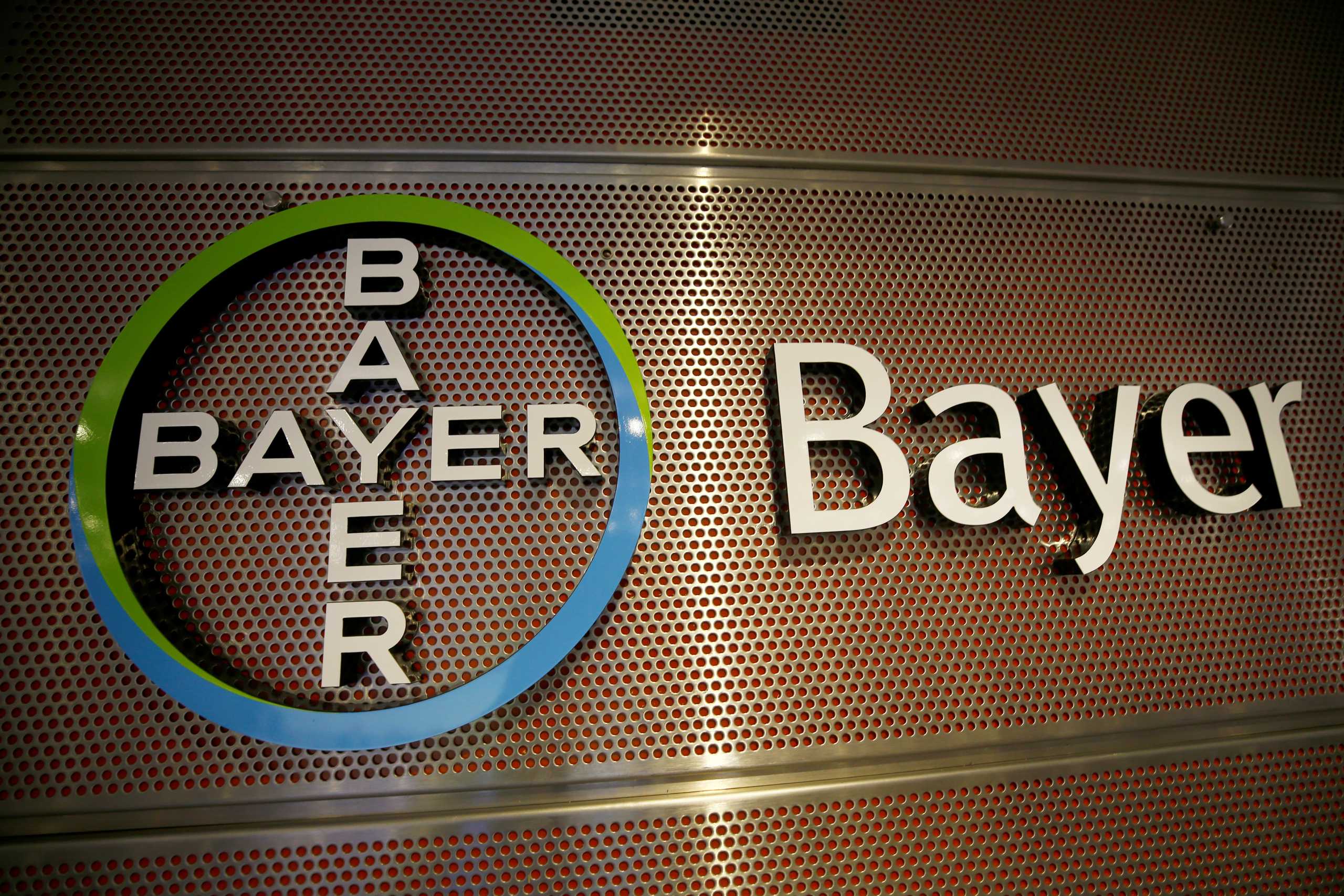 FILE PHOTO: Logo of Bayer AG is pictured at the annual results news conference of the German drugmaker in Leverkusen, Germany February 27, 2019. REUTERS