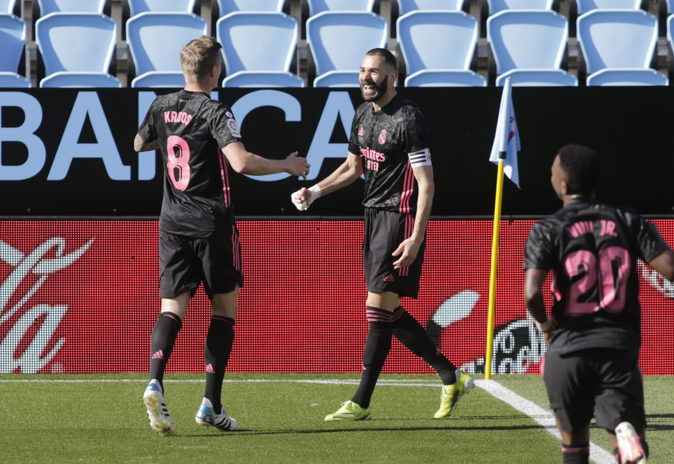 Soccer Football - La Liga Santander - Celta Vigo v Real Madrid - Estadio de Balaidos, Vigo, Spain - March 20, 2021 Real Madrid's Karim Benzema celebrates scoring their first goal REUTERS