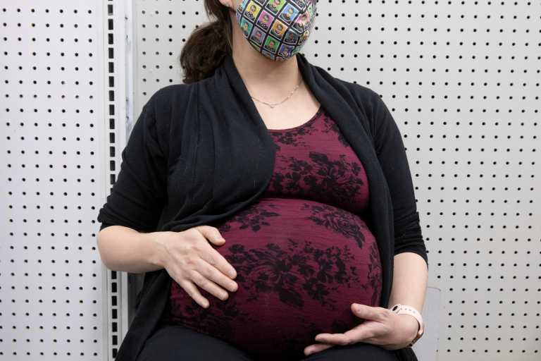 Κορονοϊός: Αυξημένος ο κίνδυνος γέννησης μωρών με νευροαναπτυξιακές διαταραχές για τις έγκυες που νόσησαν