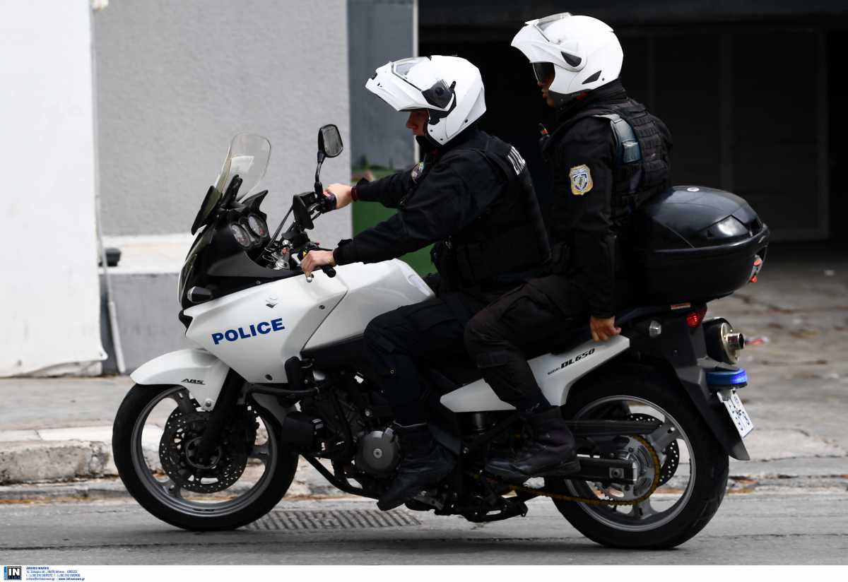 Αστυνομικός της ομάδας ΔΙΑΣ έσωσε πολίτη στο Περιστέρι – Τι λέει αυτόπτης μάρτυρας στo newsit.gr (video)