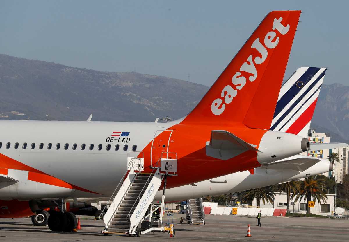 EasyJet: Προβλήματα με το σύστημα ΙΤ στην Βρετανία – Ακυρώθηκαν ήδη περίπου 200 πτήσεις