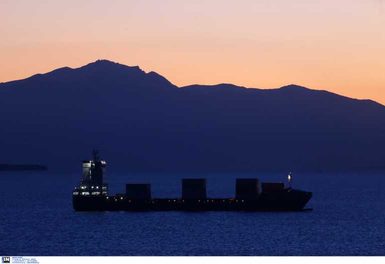 ΕΛΣΤΑΤ: 8 τα ναυτικά ατυχήματα σε μεγάλα ελληνικά εμπορικά πλοία