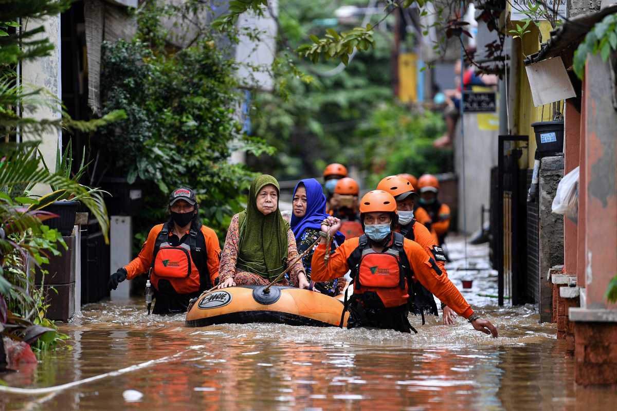 Κλιματική αλλαγή: Πλημμύρες και ξηρασίες εκτόπισαν πάνω από 10 εκατ. ανθρώπους σε 6 μήνες