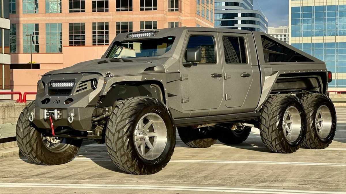 Ένα Jeep για την ημέρα της Αποκάλυψης! (pics)