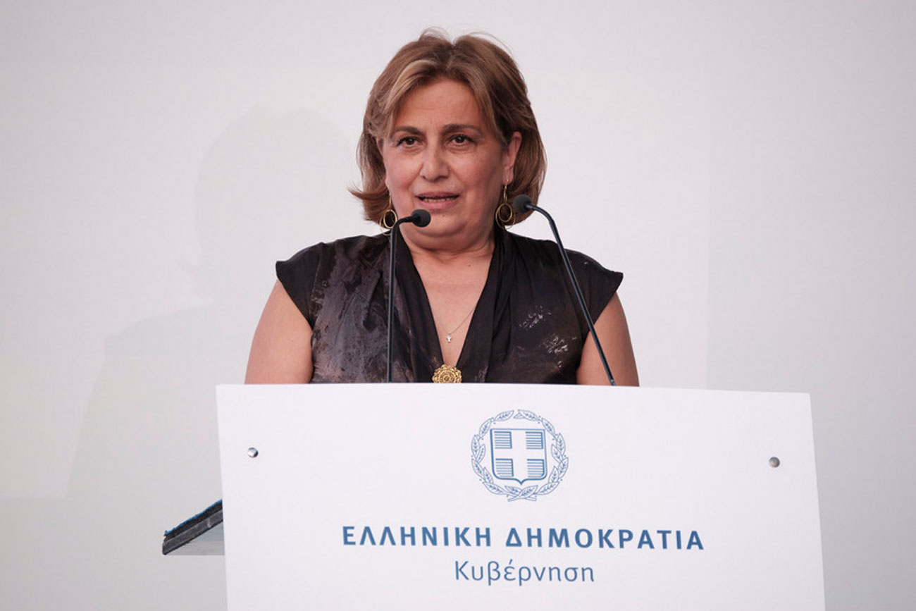 «Νερό κι αλάτι» με την Κοτανίδου στην Επιτροπή: «Παρερμηνεύτηκαν όσα είπα»