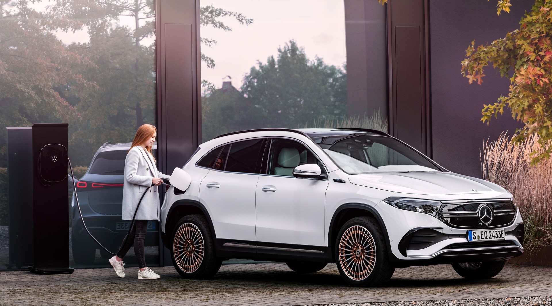 Mercedes-EQ, EQA 250, Edition 1, digitalweiss. EQA 250 (Stromverbrauch kombiniert: 15,7 kWh