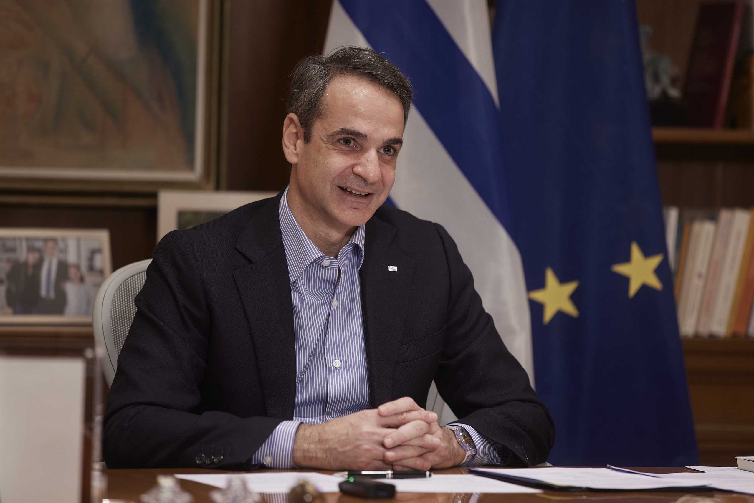 Μητσοτάκης: Πρέπει να πείσουμε τους πιο ηλικιωμένους να κάνουν το εμβόλιο