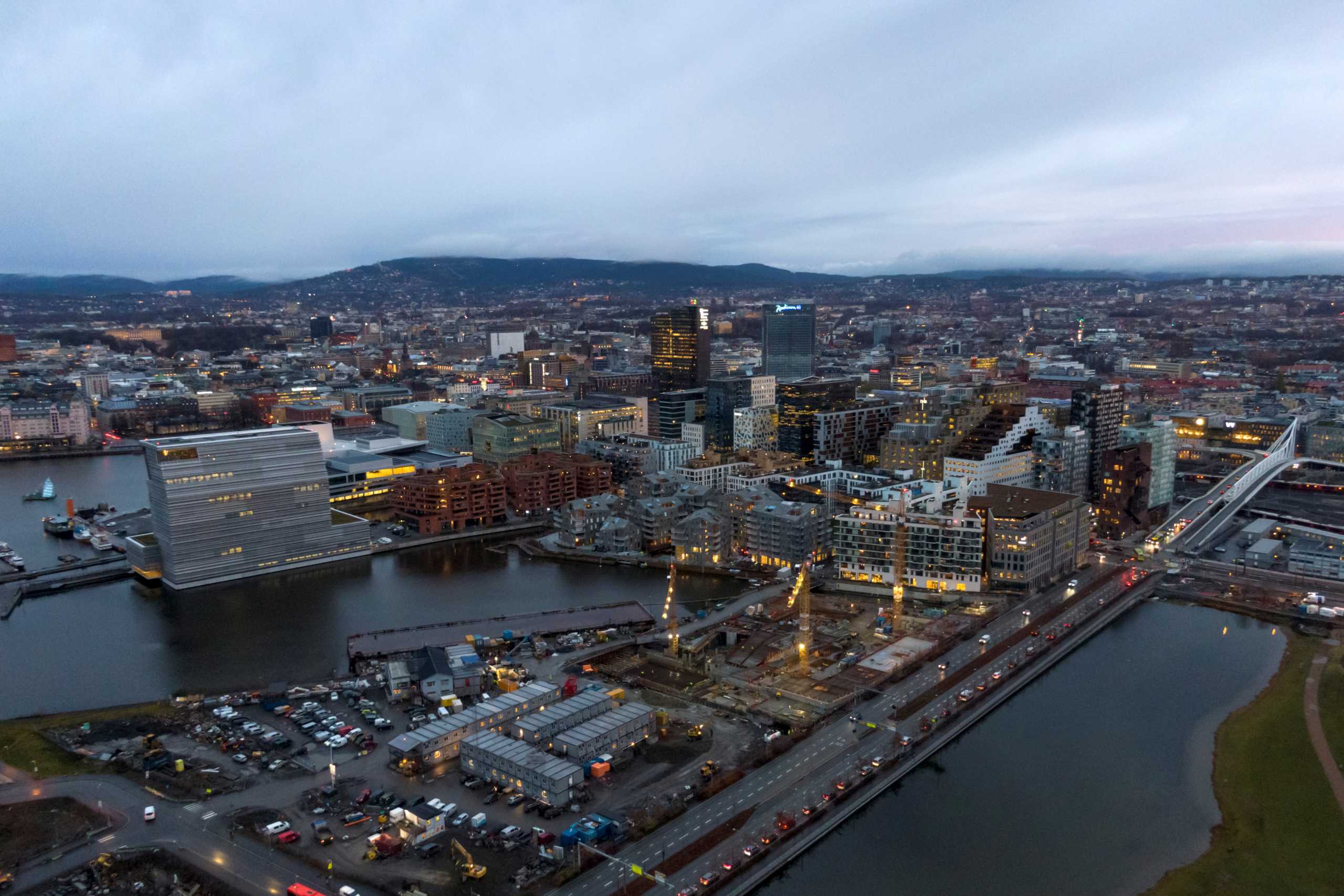 FILE PHOTO: A general view of the cityscape with the new Munch Museum, also called Lambda, to the left, in the Bjorvika neighbourhood in Oslo, Norway November 17, 2020. NTB SCANPIX