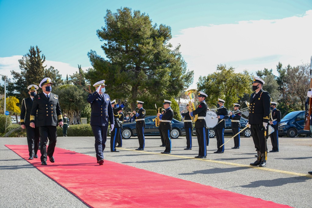 Συνάντηση Αντιναυάρχου Πετράκη με τον Αρχηγό Γενικού Επιτελείου Ναυτικού Γαλλίας – Τι συζήτησαν [pics]