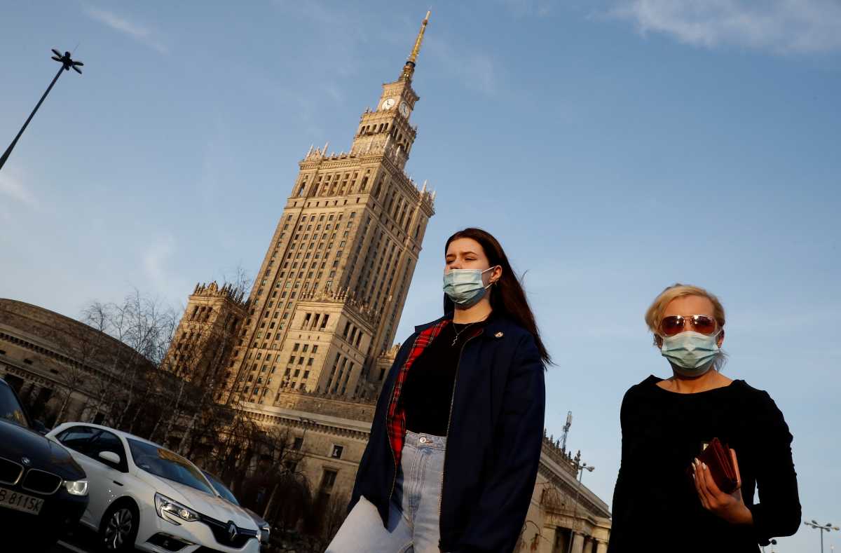Πολωνία: Η χώρα μπήκε στο πέμπτο κύμα του κορονοϊού, προειδοποιεί ο υπουργός Υγείας