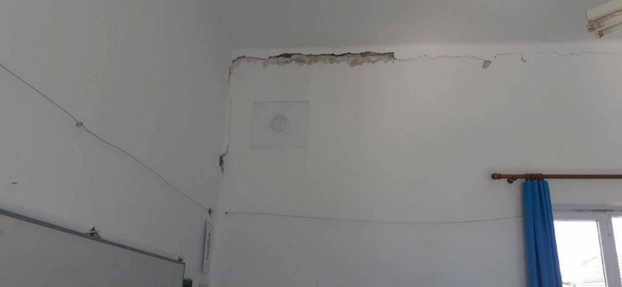Καρδίτσα – σεισμός: Ακατάλληλο το Δημοτικό Σχολείο στον Κοσκινά μετά τα 6 ρίχτερ (pics)