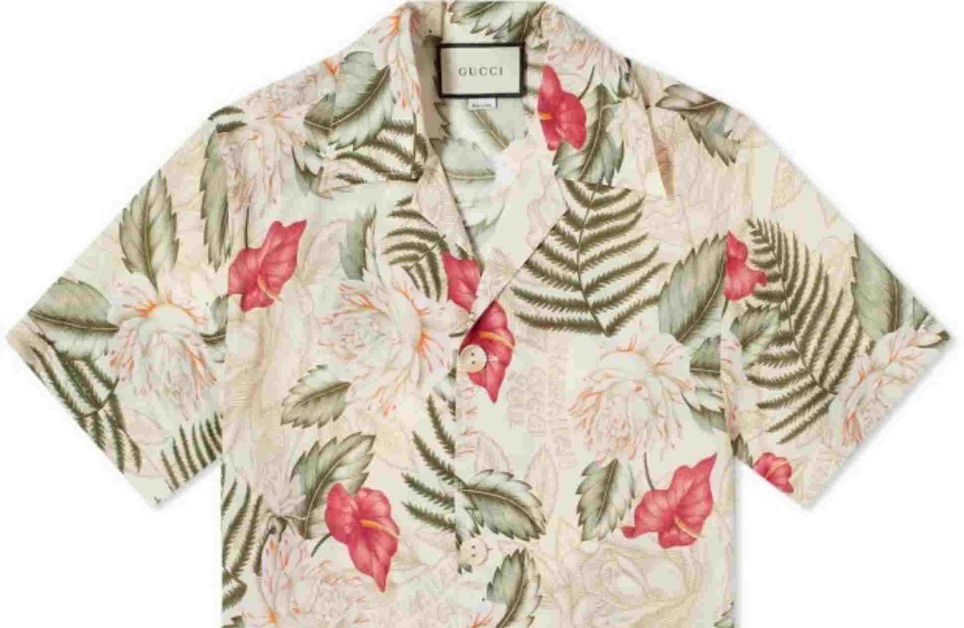 Με το βλέμμα στραμμένο στα κοντομάνικα πουκάμισα