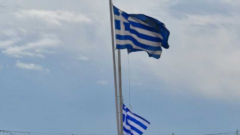 25η Μαρτίου – Θεσσαλονίκη: Γαλανόλευκες σημαίες σε 300 σημεία της πόλης