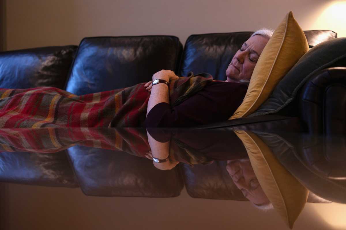 Κορονοϊός – Έρευνα: Αϋπνία και υπερκόπωση αυξάνουν τον κίνδυνο σοβαρής νόσησης