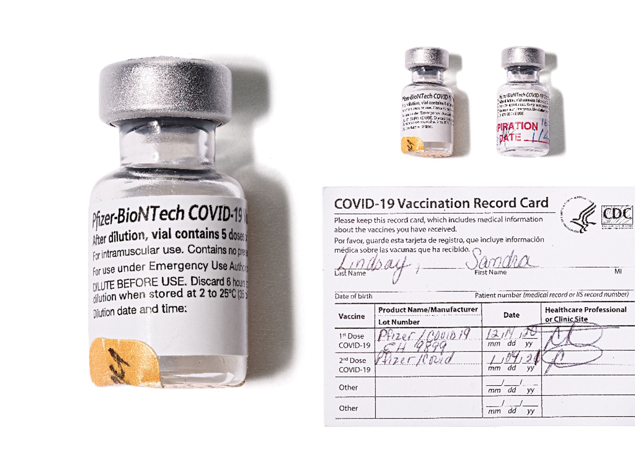 Έκθεμα στο Smithsonian το πρώτο φιαλίδιο με το εμβόλιο κατά του κορονοϊού (pics)