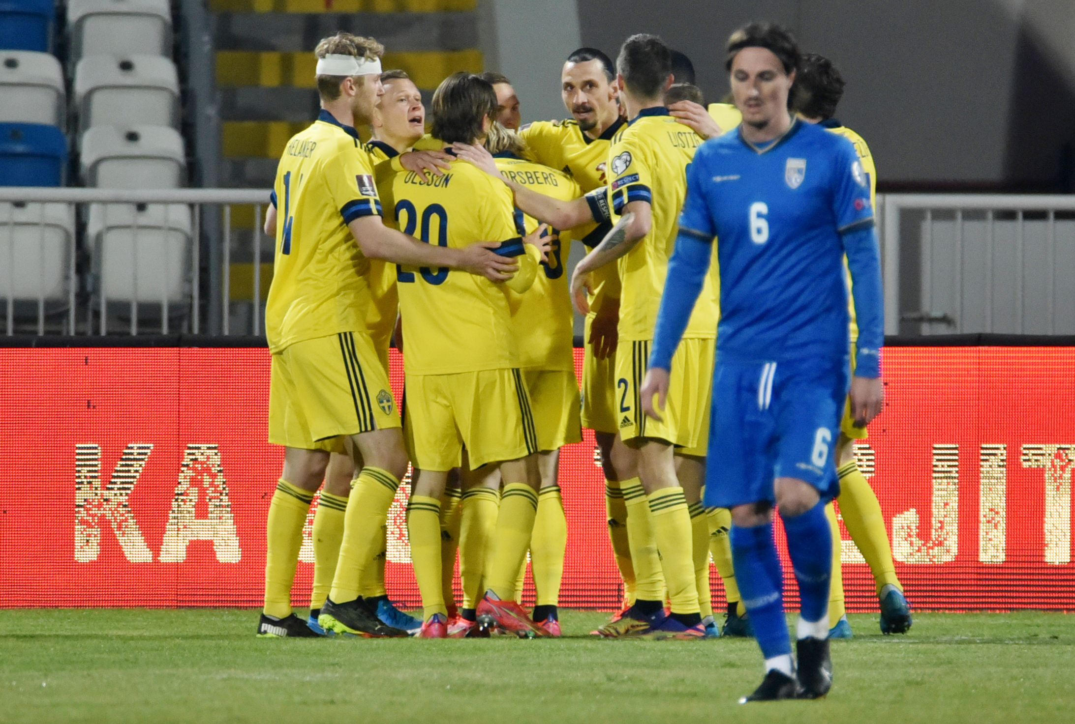 Soccer Football - World Cup Qualifiers Europe - Group B - Kosovo v Sweden - Fadil Vokrri Stadium, Pristina, Kosovo - March 28, 2021 Sweden's Viktor Claesson celebrates scoring their first goal with teammates REUTERS