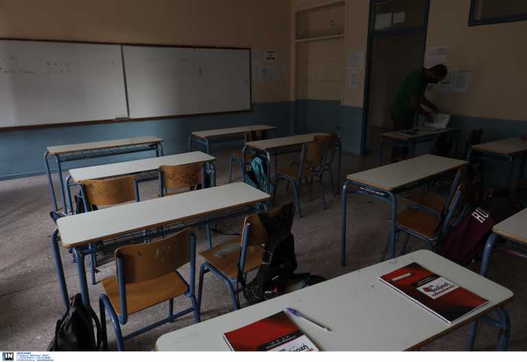 Θεσσαλονίκη: «Άλλος αέρας» στις τάξεις του Πειραματικού Γυμνασίου του ΑΠΘ – Το νέο σύστημα εξαερισμού