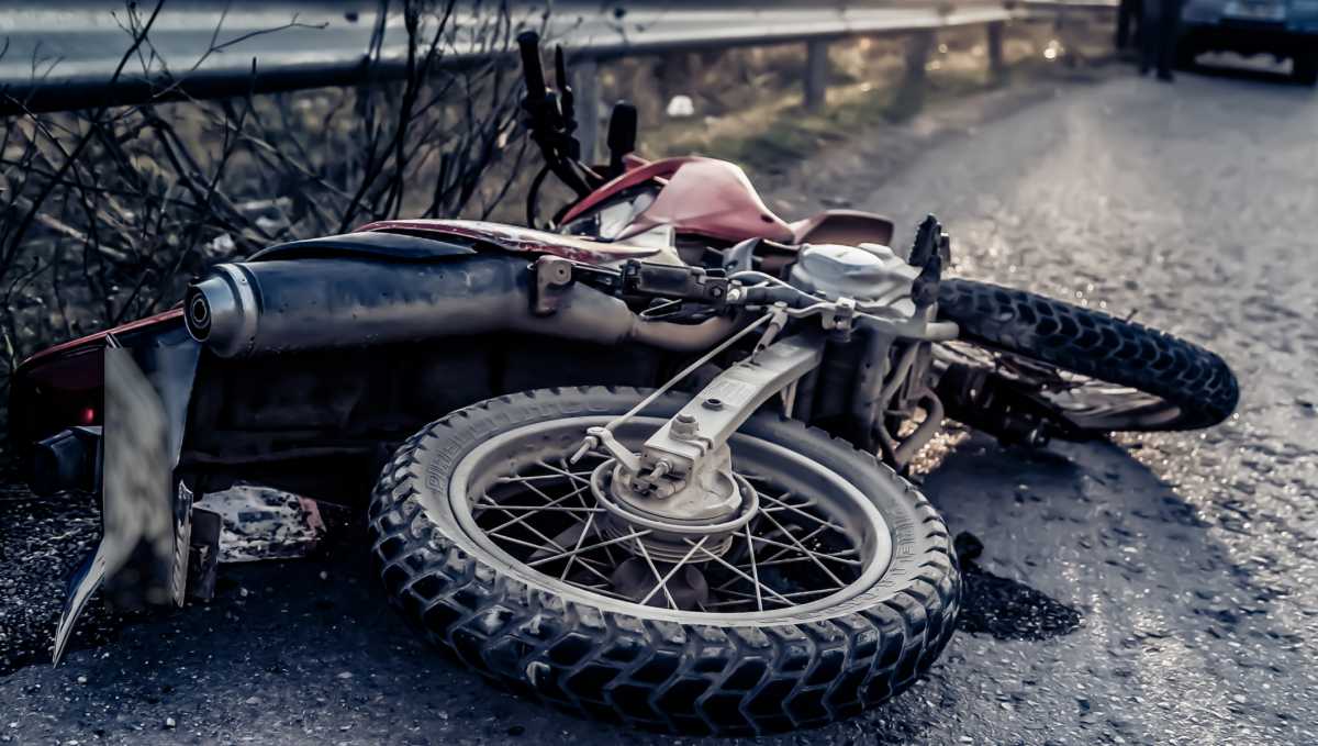 Θρήνος στη Λακωνία – Νεκρός στην άσφαλτο 25χρονος μοτοσικλετιστής