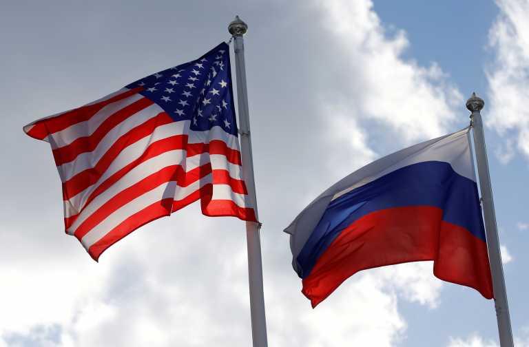 Λευκός Οίκος: «Να φύγουν άμεσα από τη Ρωσία οι Αμερικανοί πολίτες»