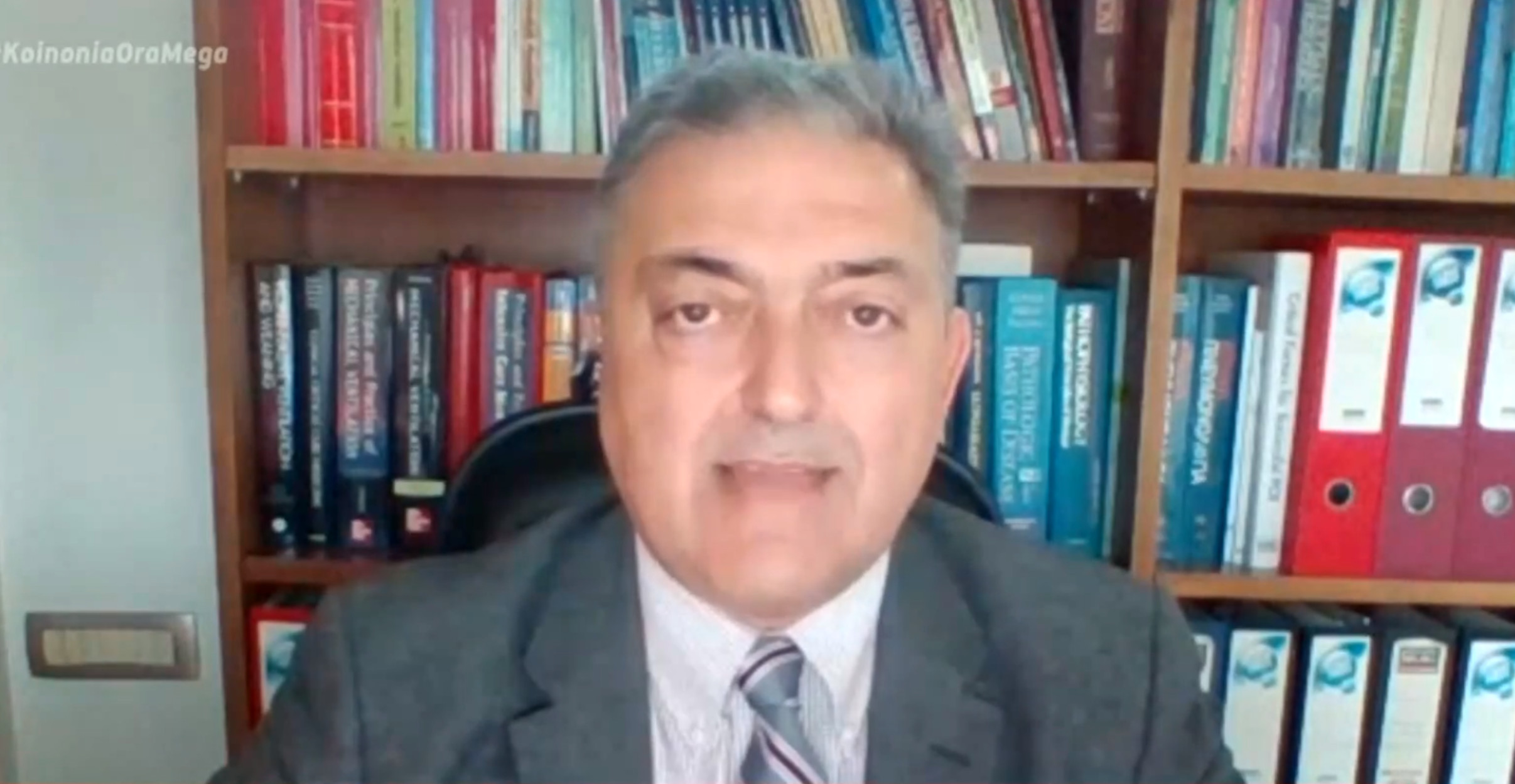Βασιλακόπουλος: Θα κρατήσει κι άλλο η κορύφωση του τρίτου κύματος της πανδημίας (video)