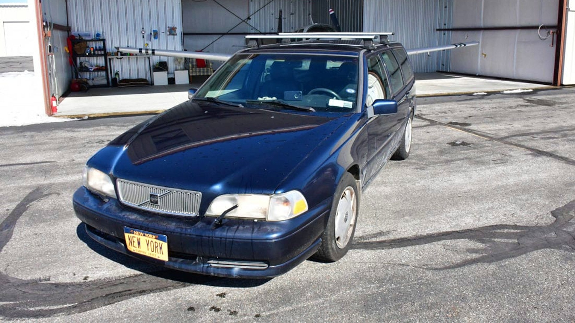 Αυτό το μεταχειρισμένο Volvo V70 κρύβει έναν “θησαυρό” 20 εκατ. δολαρίων! (pics)