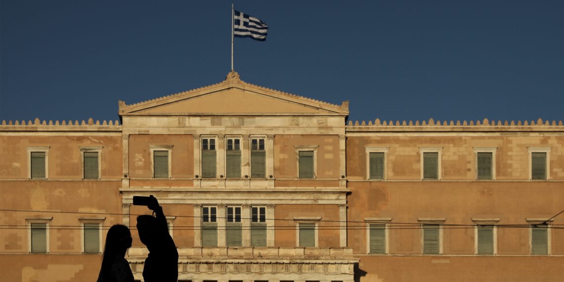 Σημαντική απόφαση της Βουλής: Στηρίζει τα παιδιά των πεσόντων στελεχών ΕΔ και Σωμάτων Ασφαλείας