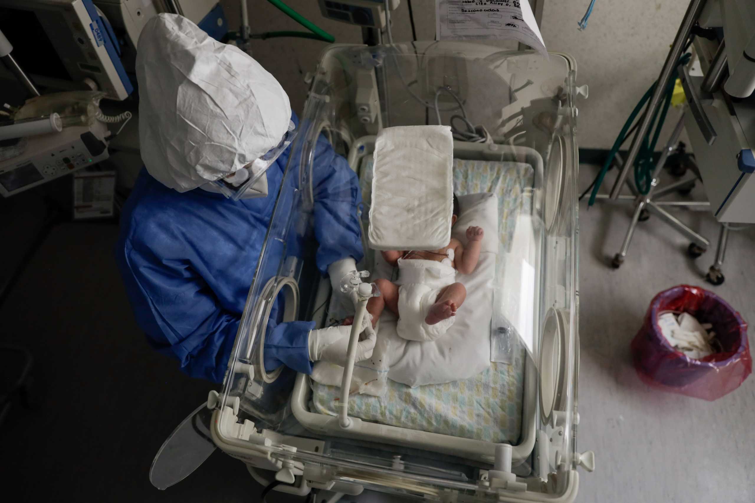 Βέροια: «Γέφυρα ζωής» για νεογέννητο – Μεταφέρθηκε συνοδεία αστυνομίας σε νοσοκομείο της Θεσσαλονίκης