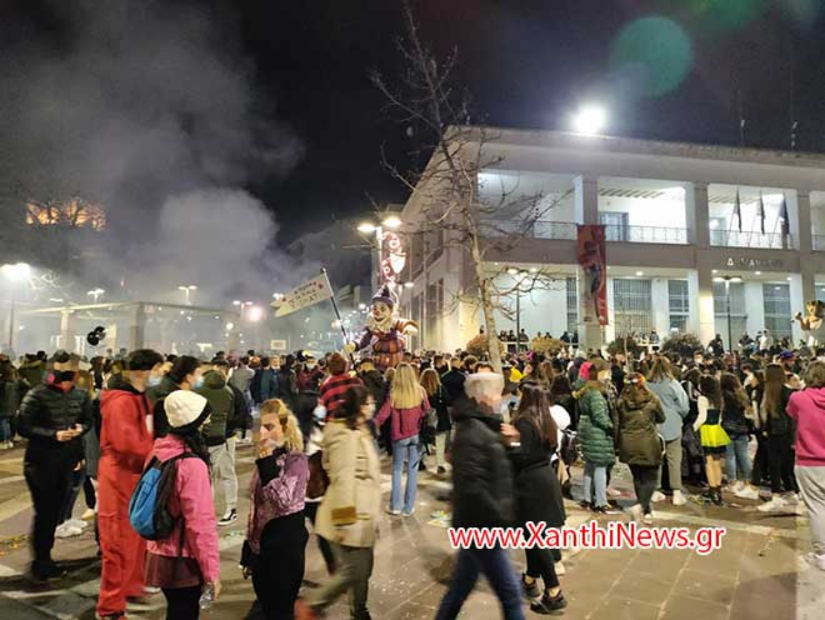 Υφυπουργός Υγείας: Υγειονομική βόμβα τα καρναβαλικά πάρτι – Έρχεται δύσκολη εβδομάδα