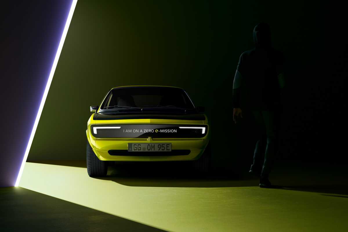 Opel Manta GSe: Ένα βήμα πριν την πλήρη αποκάλυψή του (video)