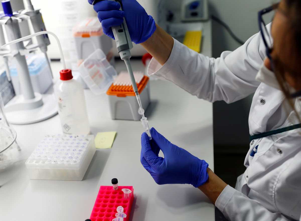 PCR test: Στα 47 ευρώ η τιμή τους – Αναμένεται η ΚΥΑ