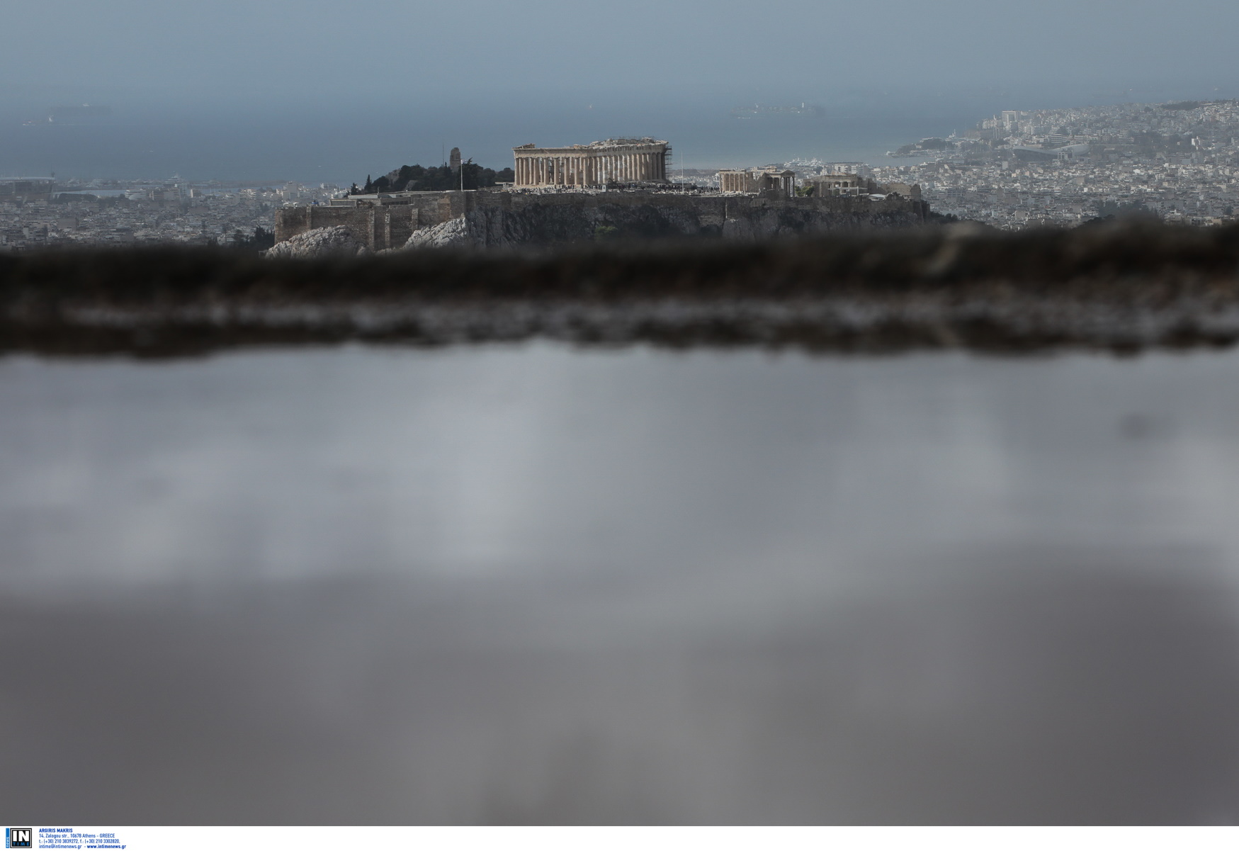 Καιρός σήμερα: Διπρόσωπος με ήλιο και βροχή – Βουτιά της θερμοκρασίας