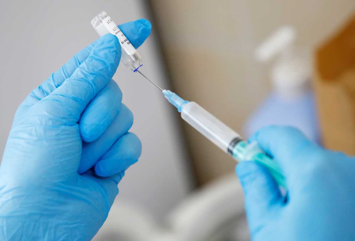Κύπρος – Εμβολιασμοί: Θωρακίστηκε το 82% των ανθρώπων άνω των 80 ετών