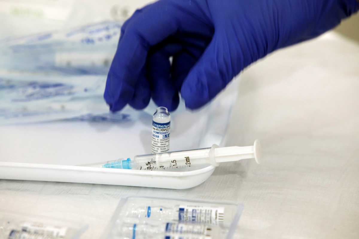 Χαλάστρα: Ο σύζυγός της 44χρονης που πέθανε 14 ώρες μετά τον εμβολιασμό της μιλάει στο newsit.gr
