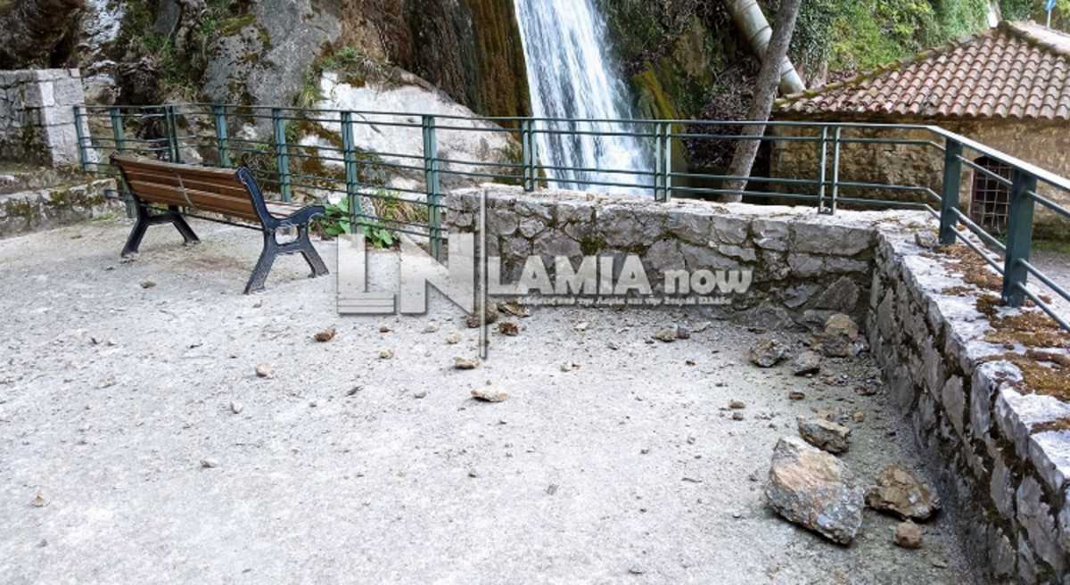 Υπάτη Φθιώτιδας: Από θαύμα δεν σκοτώθηκαν άνθρωποι – Έπεσαν μεγάλοι βράχοι (pics, vid)