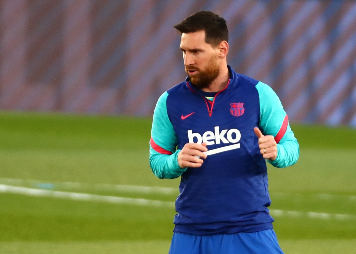 Soccer Football - La Liga Santander - Real Madrid v Barcelona - Estadio Alfredo Di Stefano, Madrid, Spain - April 10, 2021 Barcelona's Lionel Messi during the warm up before the match REUTERS