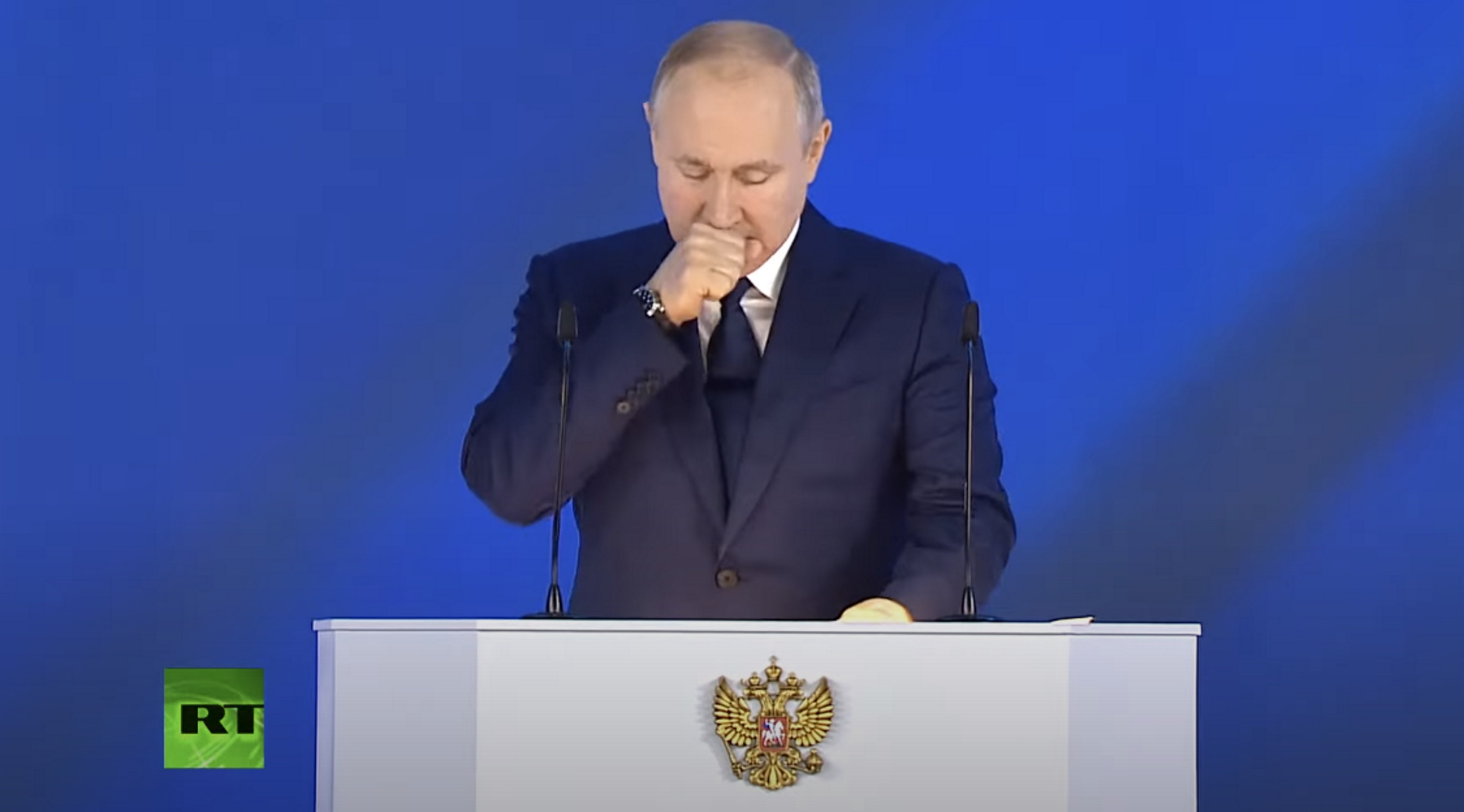 Μήνυμα Πούτιν στη Δύση: Θα απαντήσουμε με σκληρούς και «ασύμμετρους» τρόπους – Συνέντευξη Τύπου με βήχα (video)