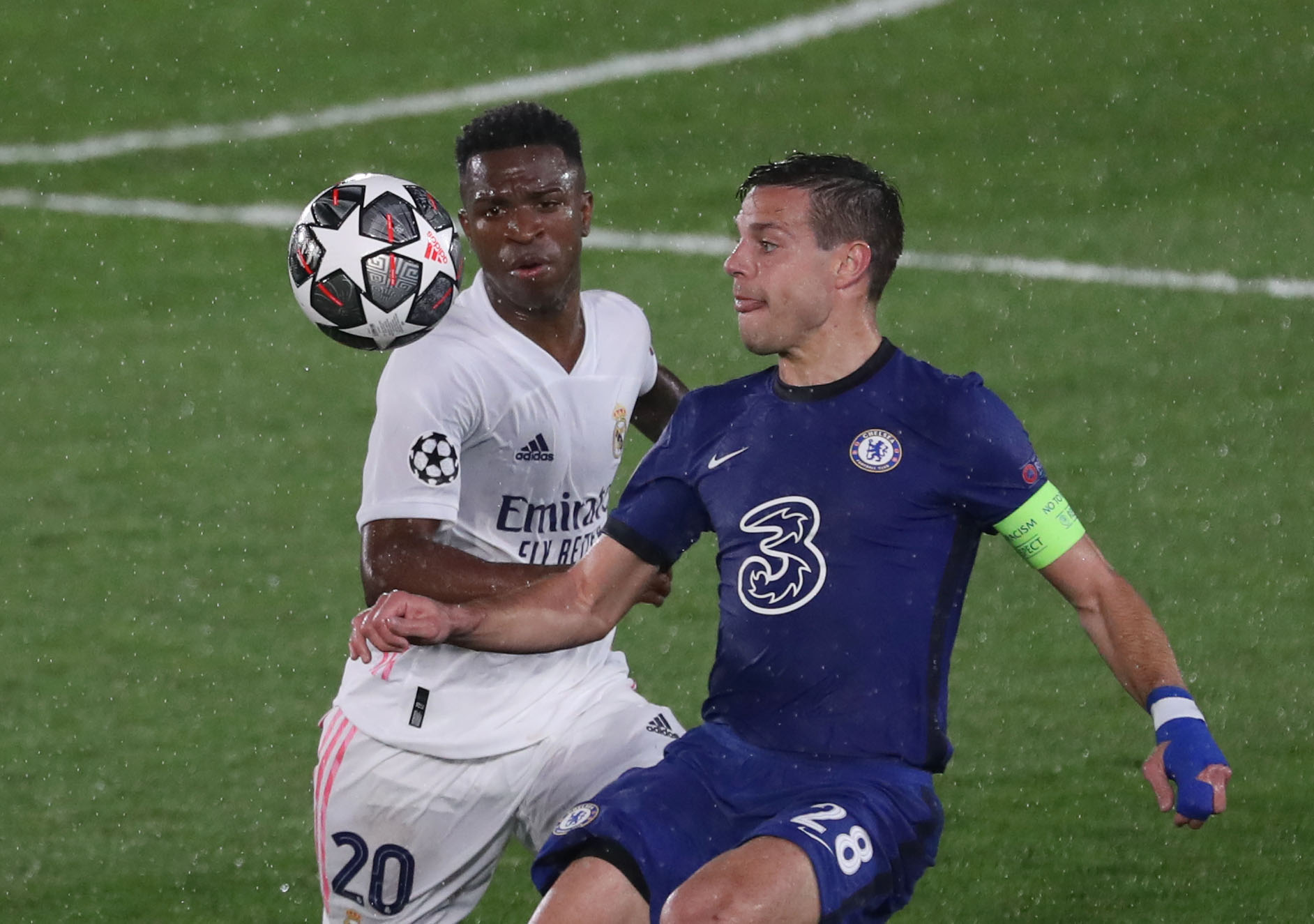 Soccer Football - Champions League - Semi Final First Leg - Real Madrid v Chelsea - Estadio Alfredo Di Stefano, Madrid, Spain - April 27, 2021 Chelsea's Cesar Azpilicueta in action with Real Madrid's Vinicius Junior REUTERS