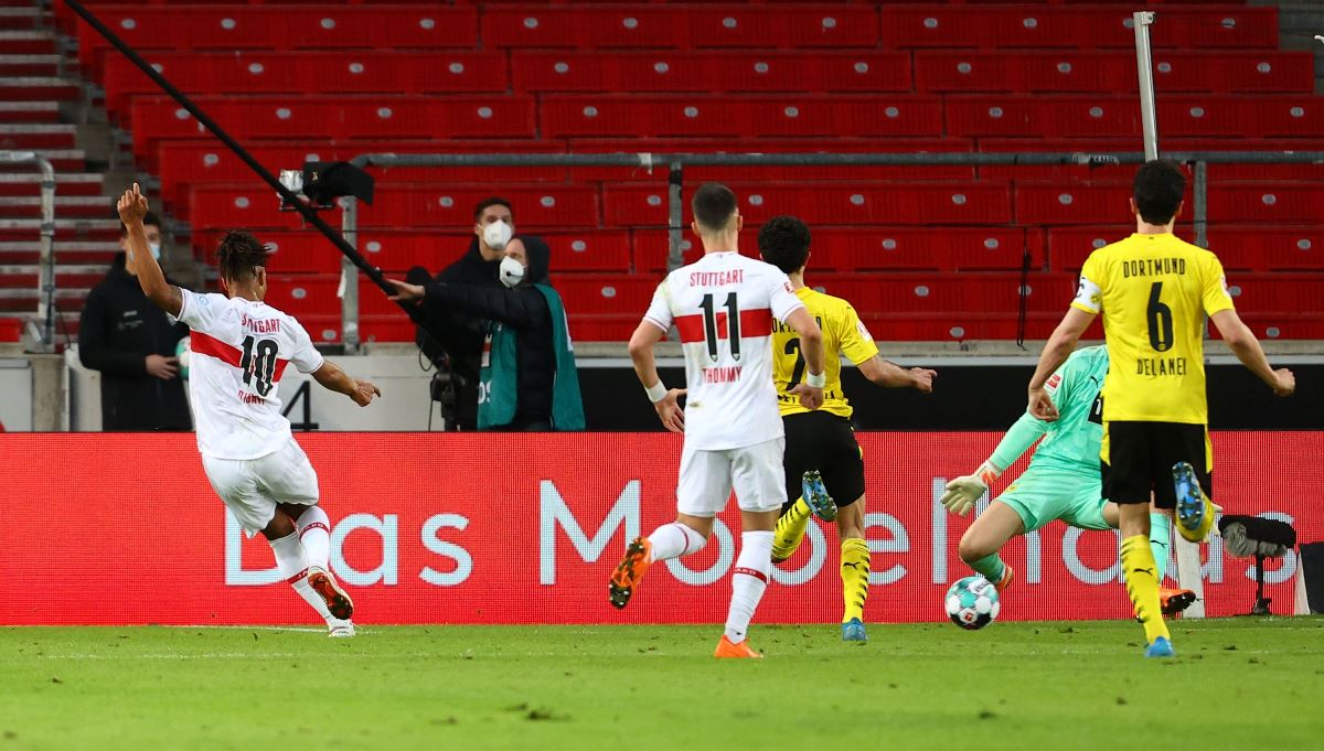 Soccer Football - Bundesliga - VfB Stuttgart v Borussia Dortmund - Mercedes-Benz Arena, Stuttgart, Germany - April 10, 2021 VfB Stuttgart's Daniel Didavi scores their second goal Pool via REUTERS