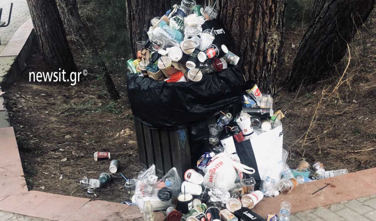 Σκουπιδότοπος καταπράσινη περιοχή στη Θέρμη μετά την κυριακάτικη εξόρμηση Θεσσαλονικέων (pics)