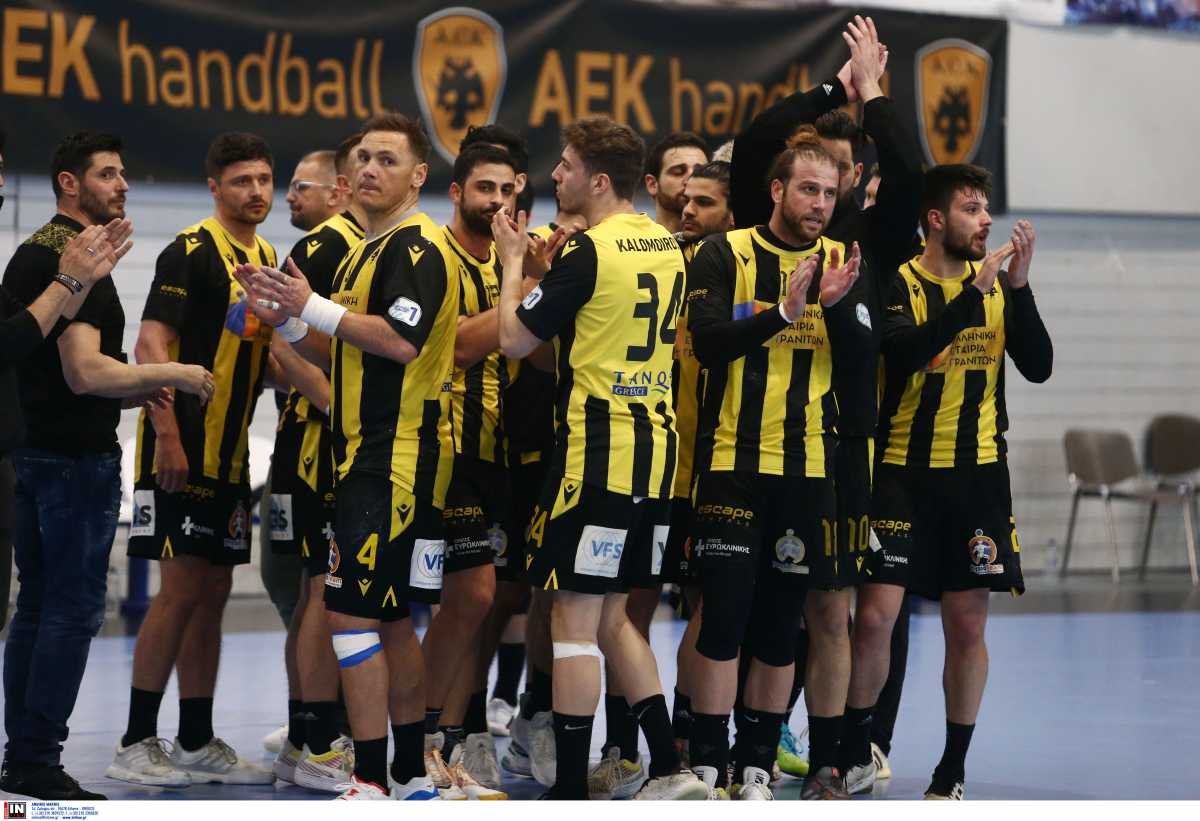 Στον τελικό του EHF European Cup η ΑΕΚ με φοβερή ανατροπή