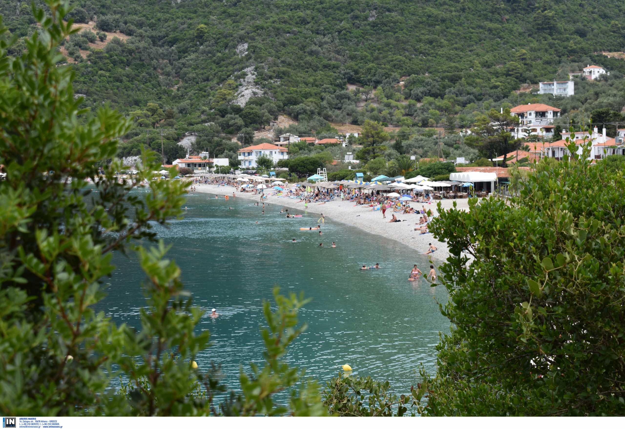 Sunday Times: Τα 12 ελληνικά νησιά «διαμάντια» για διακοπές