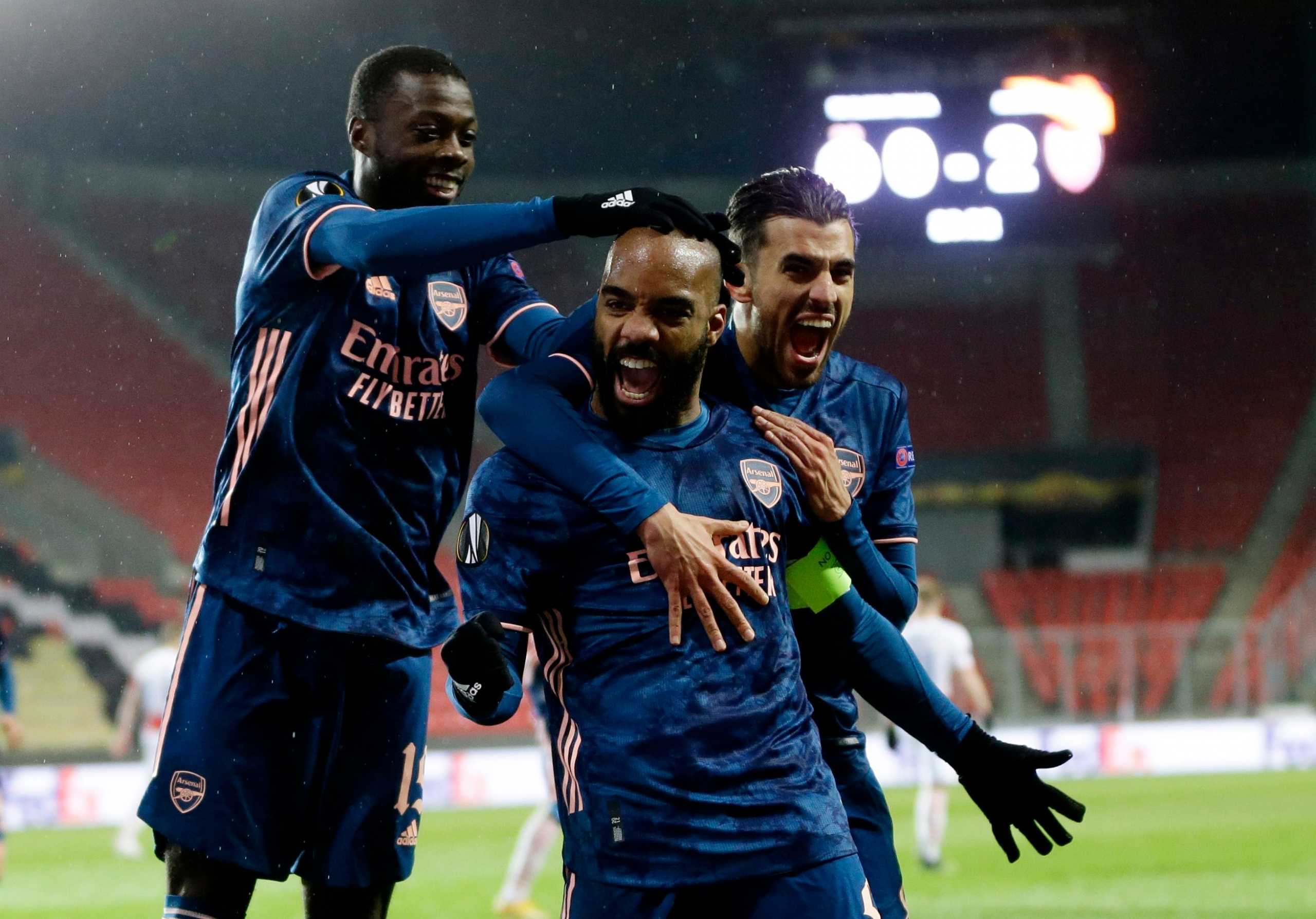Soccer Football - Europa League - Quarter Final Second Leg - Slavia Prague v Arsenal - Sinobo Stadium, Prague, Czech Republic - April 15, 2021  Arsenal's Alexandre Lacazette celebrates scoring their second goal with teammates REUTERS