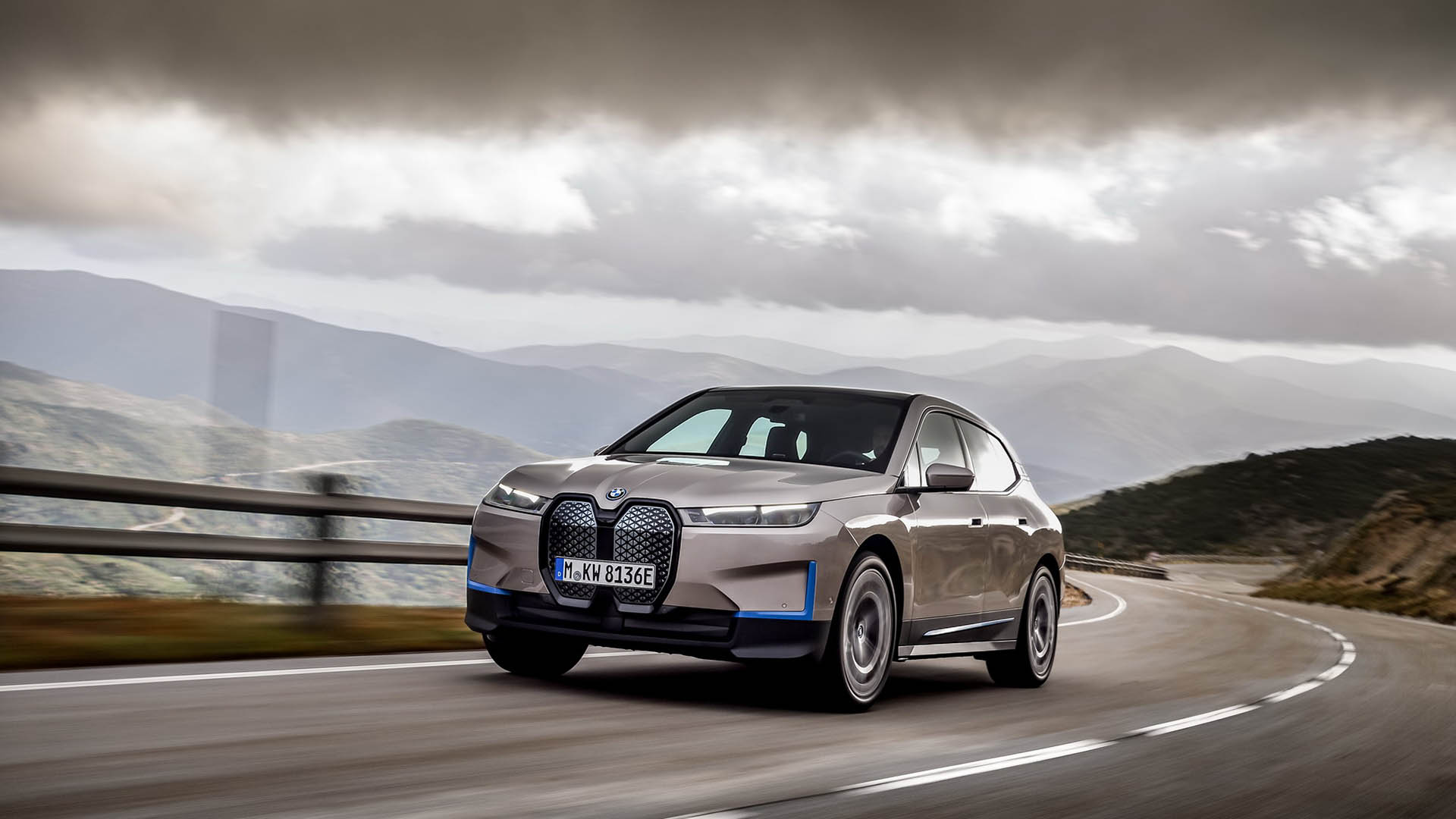 BMW: Ενιαία πλατφόρμα για όλα τα μελλοντικά ηλεκτρικά της μοντέλα