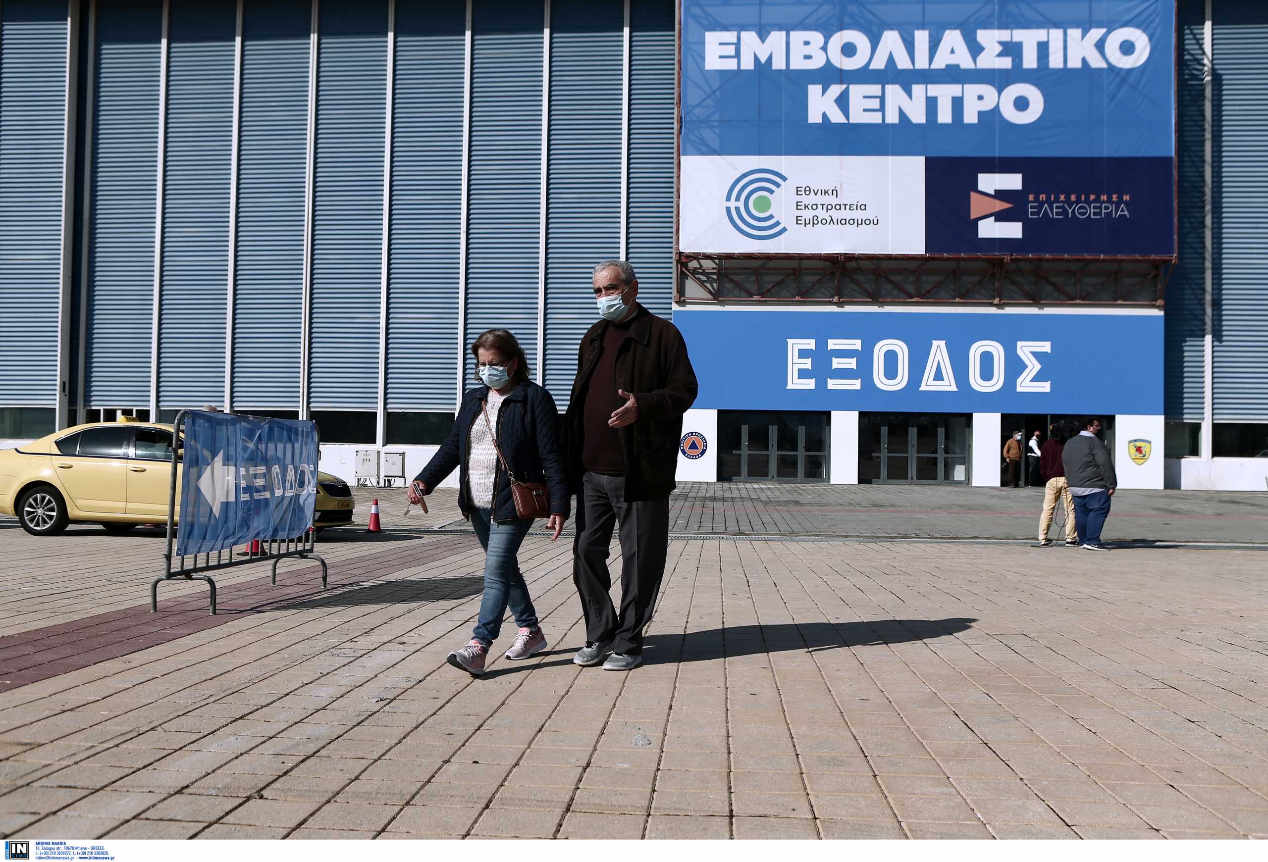 Εμβολιασμοί: Αυτές είναι οι ηλικιακές ομάδες που θα κάνουν το εμβόλιο έως τις 23 Απριλίου