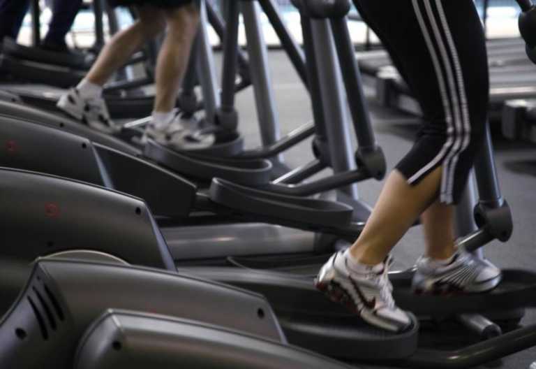 Η γυμναστική μπορεί να προκαλέσει εγκεφαλικό όταν υπάρχουν φραγμένες αρτηρίες – Η έρευνα που φέρνει τα πάνω κάτω