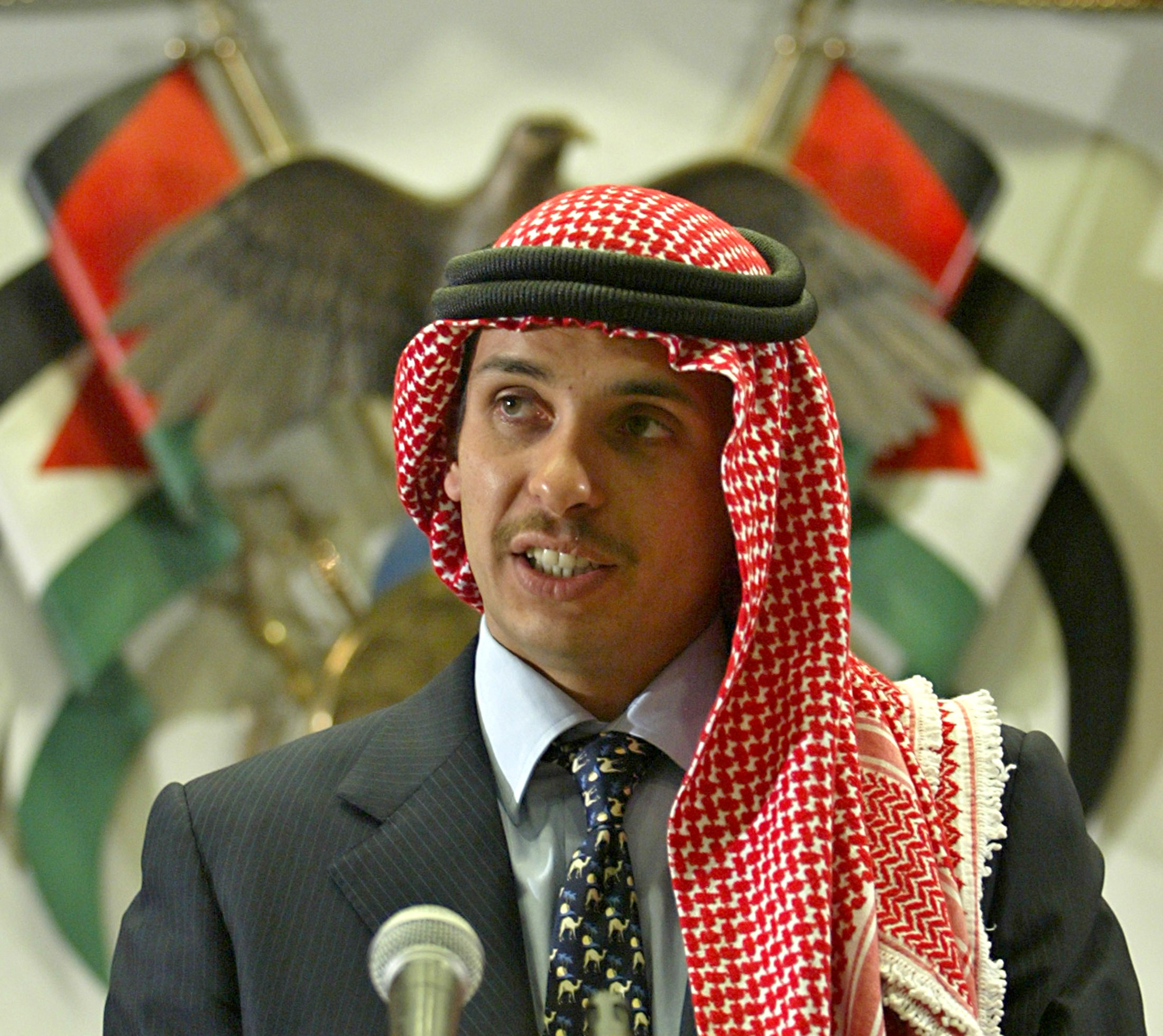 FILE PHOTO: Jordan's Crown Prince Hamza bin Hussein delivers a speech to Muslim clerics and scholars at the opening ceremony of a religious conference at the Islamic Al al-Bayet University in Amman, Jordan August 21, 2004. REUTERS