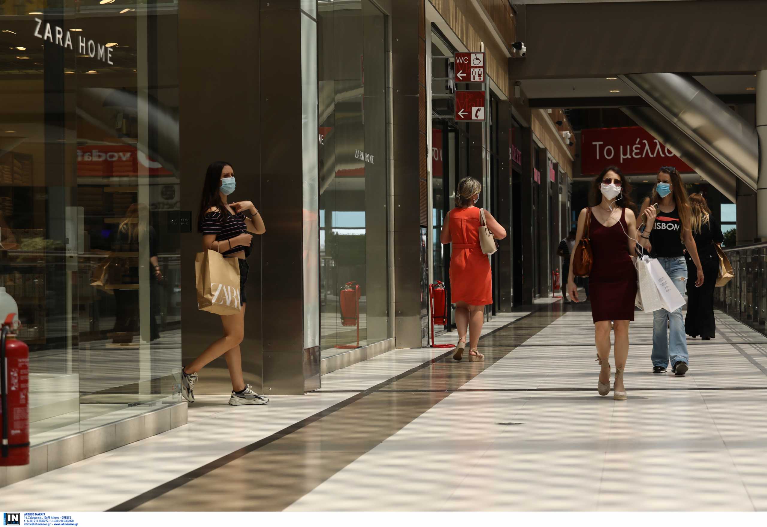 Υπουργείο Ανάπτυξης: Ανοίγουν από αύριο mall και εκπτωτικά χωριά