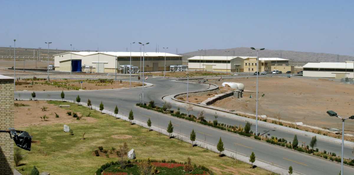 FILE PHOTO: A view of the Natanz uranium enrichment facility 250 km (155 miles) south of the Iranian capital Tehran, March 30, 2005. REUTERS